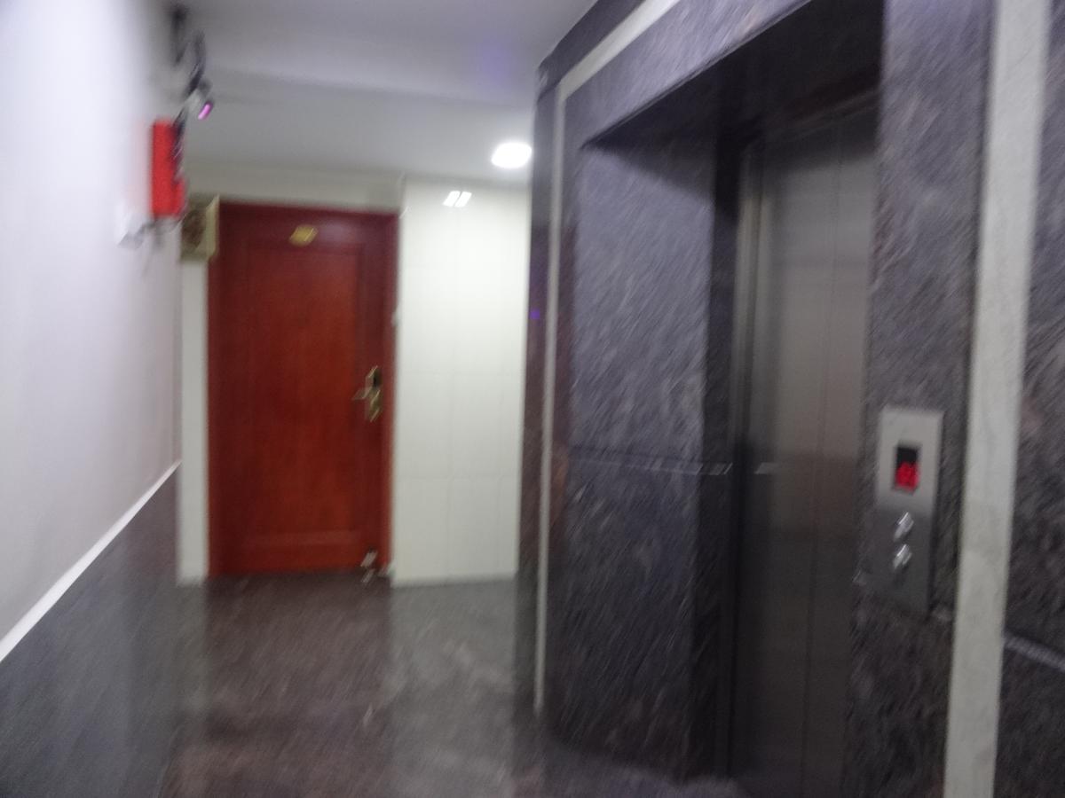 Hotel Shrivalli Residency Chennai Exterior photo